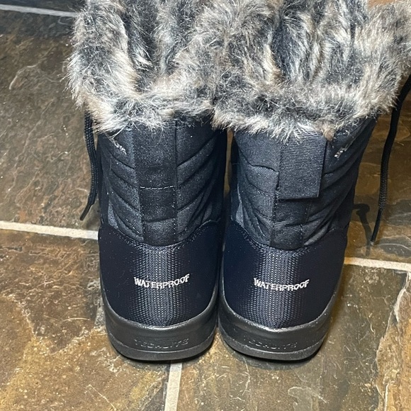 Columbia Shorty Minx™ IV Boot - Wide sz 8.5 - Picture 5 of 16